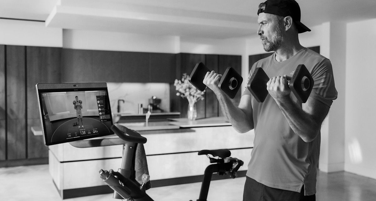 JÜRGEN KLOPP × PELOTON
